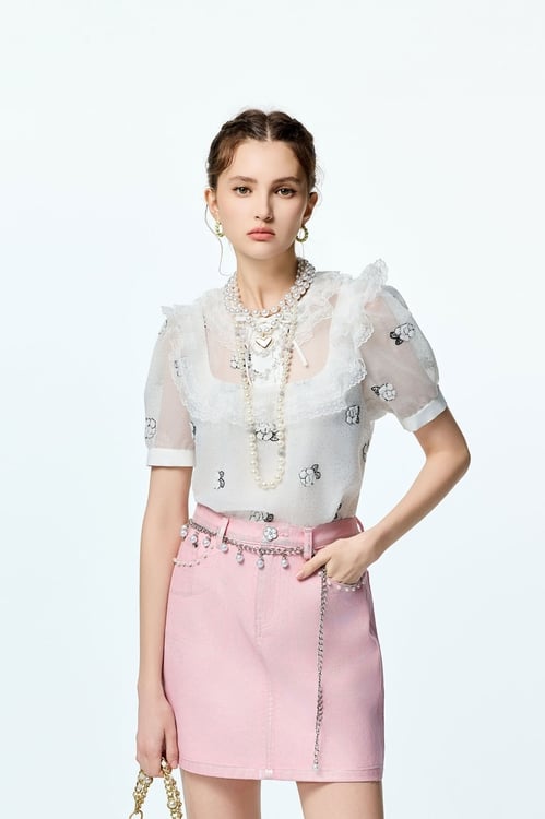 Lace Detail Floral Graphic Top,Embroidered tops