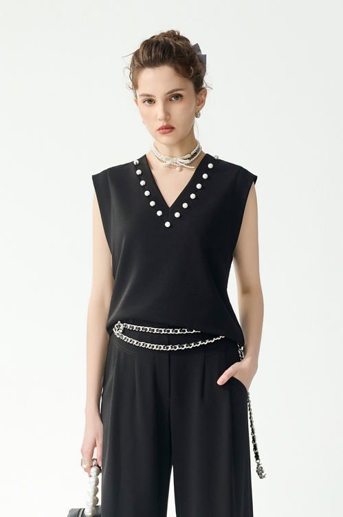 V-neck Pearl Detail Vest,White tops,White tops