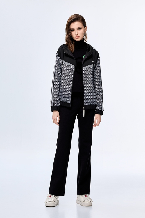 Black and White Logo Print Jacket,Hoodie jackets