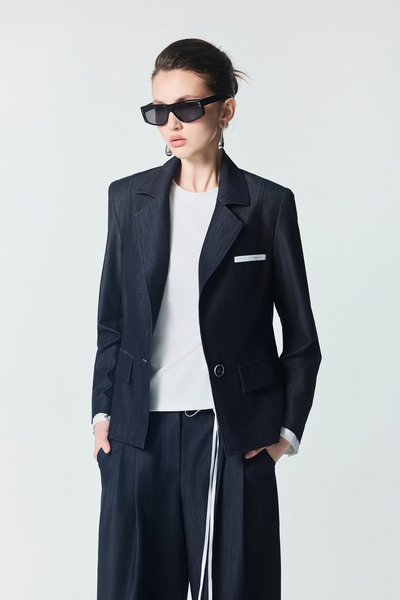 Minimalist Navy Blazer