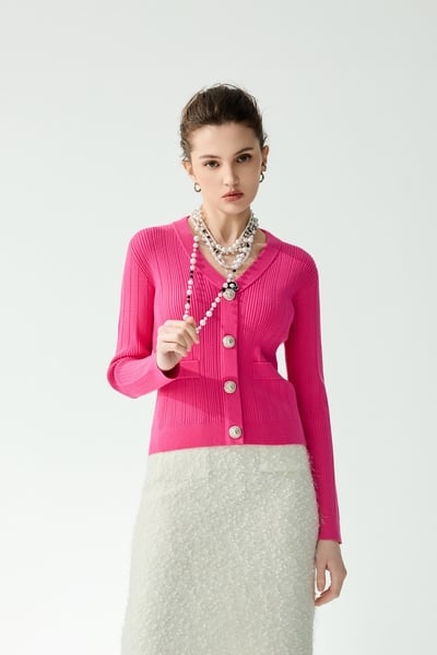 V-neckline Magenta Pink Cardigan