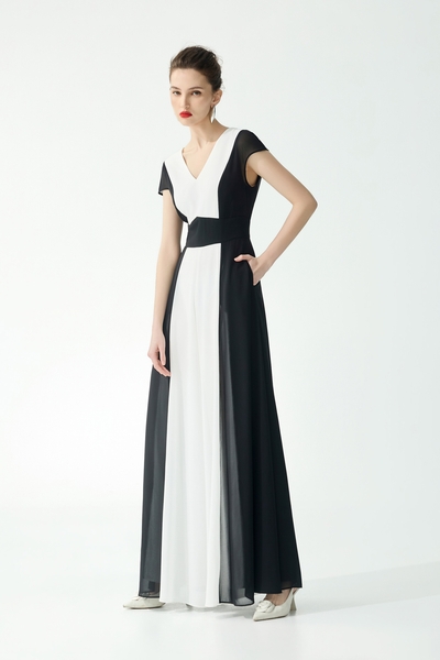 V-neck Black White Contrast Jumpsuit