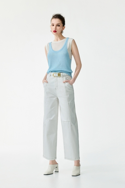 Stitching Detail Straight Cut Jeans