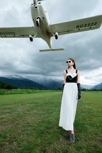 Black White Contrast Maxi Dress