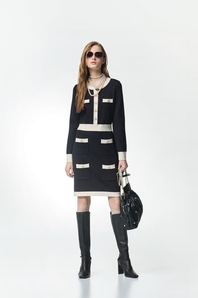 Long Sleeve Contrast Trim Knit Dress
