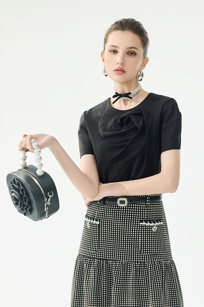 Sequin Lace Detail Short Sleeve Top