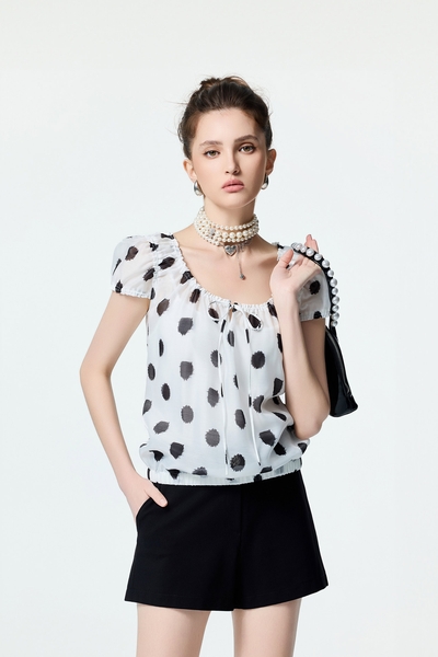Smudge Polka Dot Print Short Sleeve Top
