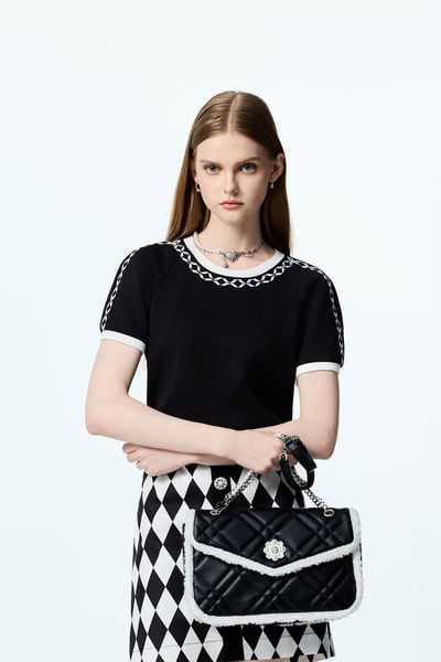 Contrast Trim Black Short Sleeve Tee