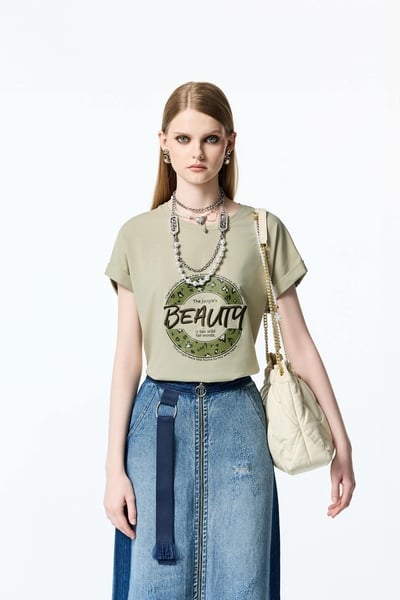 Embroidered Graphic Short Sleeve Tee