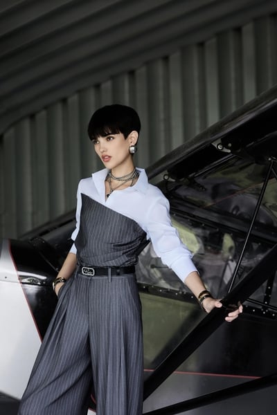 Contrast Grey Asymmetric Detail Blouse