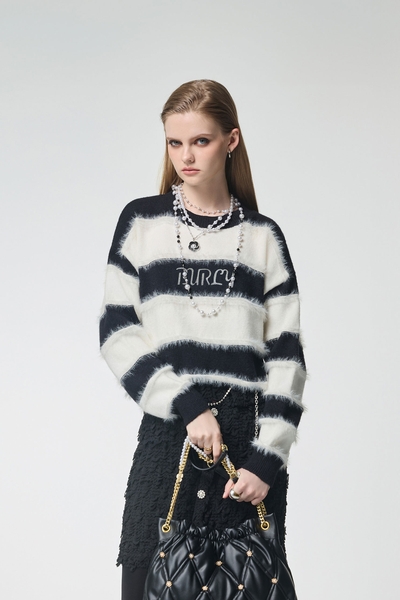 Black White Contrast Knit Top