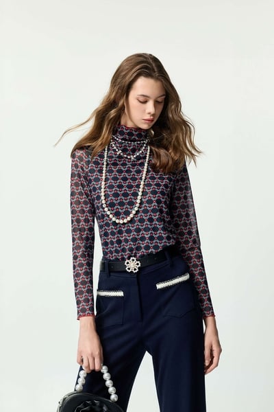 Geometric Motif Print Long Sleeve Top