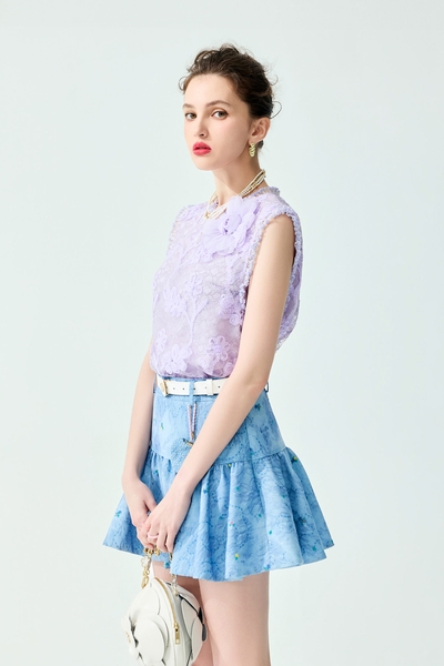 Floral Brooch Detail Lace Vest