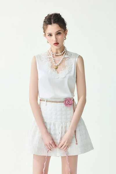 Mesh Neckline 3-D Floral Vest