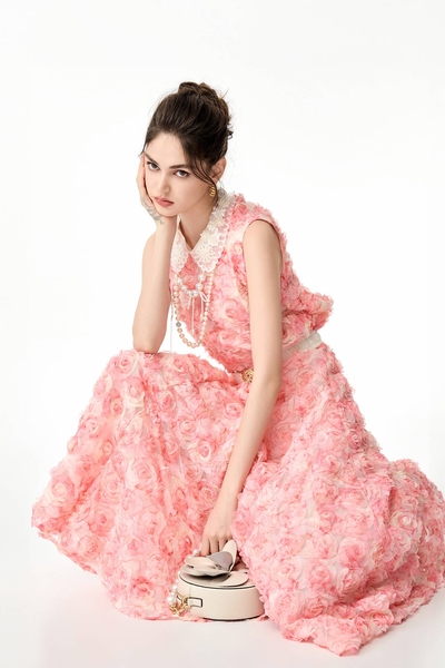 Rose Detail Pink Vest