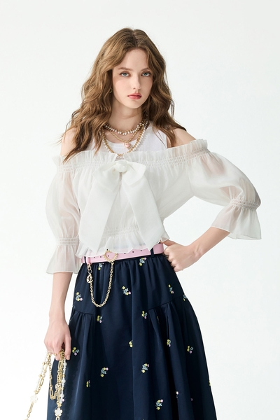 Cold Shoulder Front Bow Detail Top