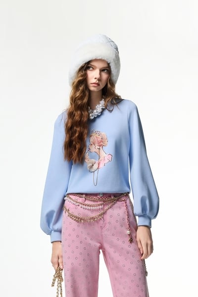 Figure Graphic Long Sleeve Top