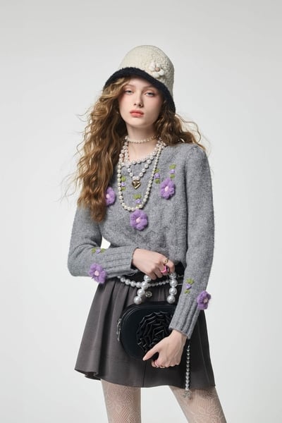 Handcrafted Floral Detail Knit Top