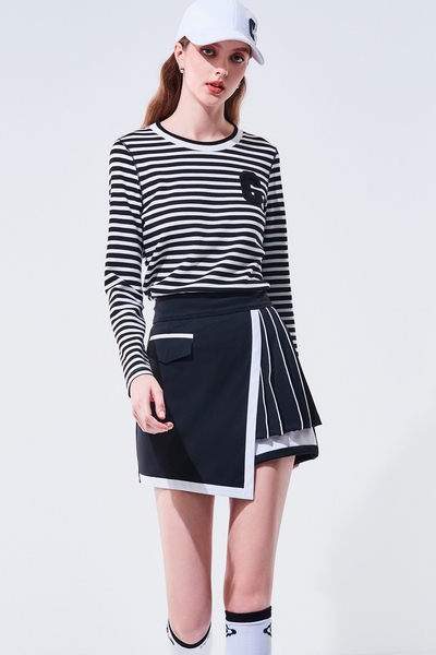 Color-Contrast Pleated Hem Skort